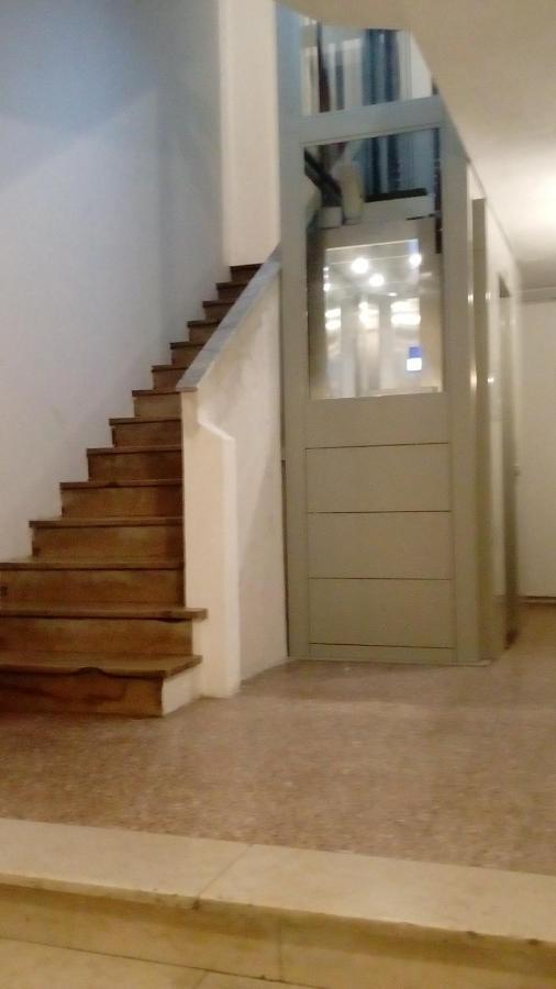 Cinghiale Bianco Apartment กาญารี ภายนอก รูปภาพ